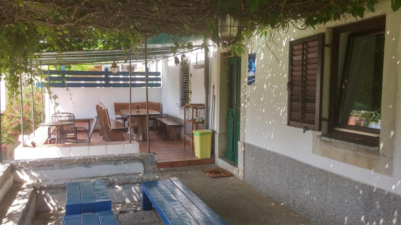 Pape Punat Apartmani I Sobe Exterior photo