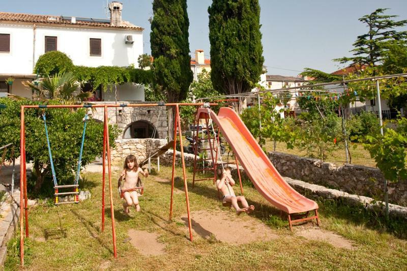 Pape Punat Apartmani I Sobe Exterior photo